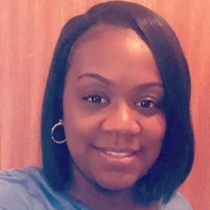 Meet your Posher, Monica